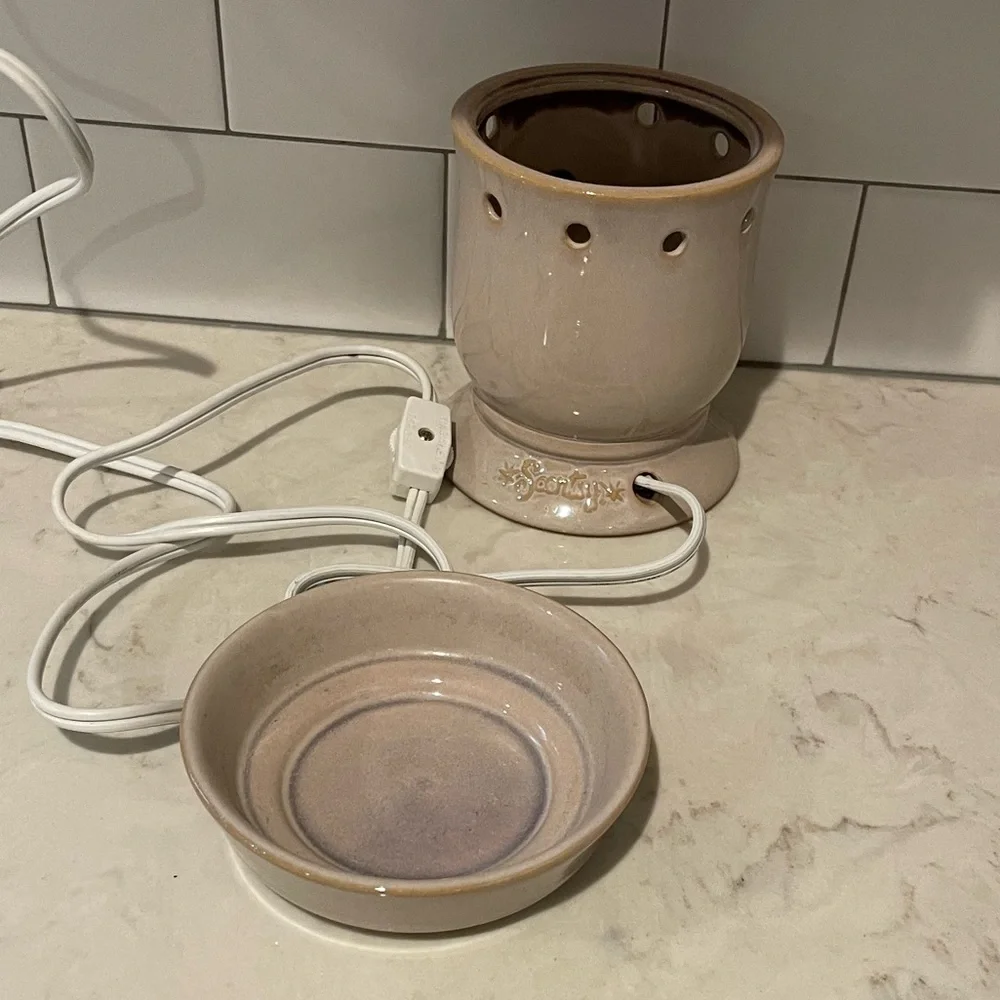 Scentsy beautiful neutral